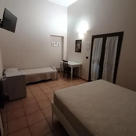 Tenuta Pigliano Hotel 3*